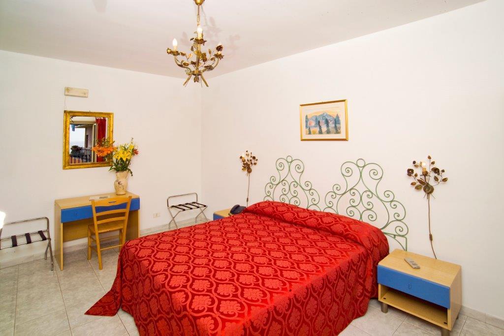 Hotel Da Peppe Летоянні Екстер'єр фото