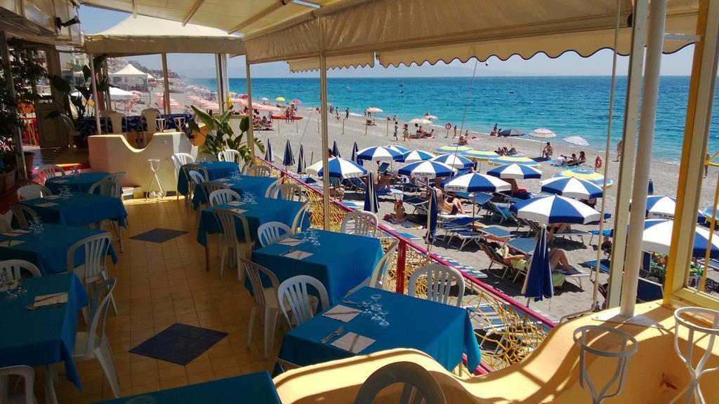 Hotel Da Peppe Летоянні Екстер'єр фото