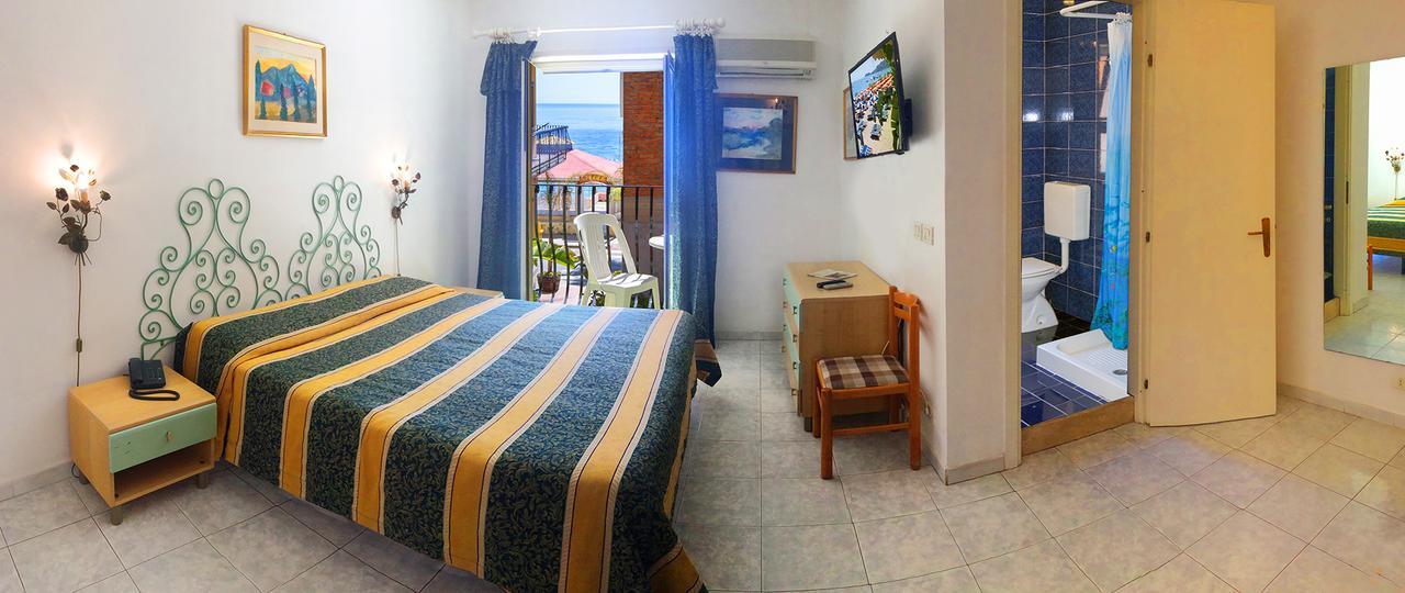 Hotel Da Peppe Летоянні Екстер'єр фото